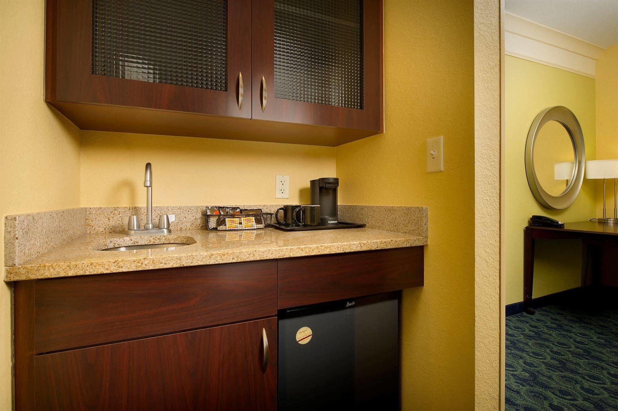 Springhill Suites By Marriott Jacksonville North I-95 Area Bagian luar foto